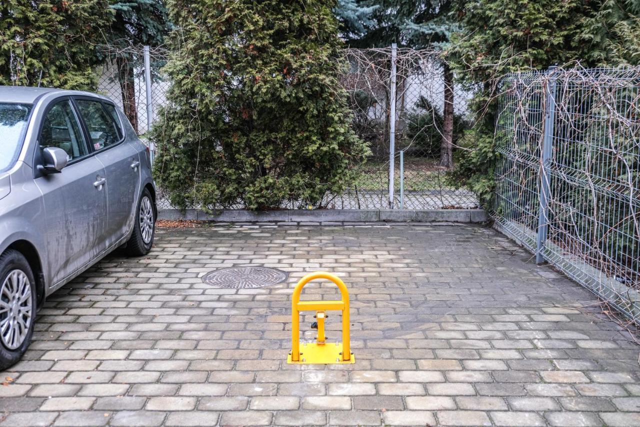 Bronowicka Premium Apartment - 52M2 With Private Parking Krakau Exterior foto