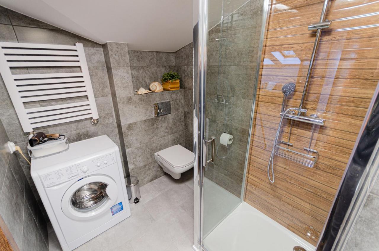 Bronowicka Premium Apartment - 52M2 With Private Parking Krakau Exterior foto